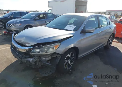 2017 Honda Accord Lx z USA, uszkodzony, nr VIN 1HGCR2F38HA222549